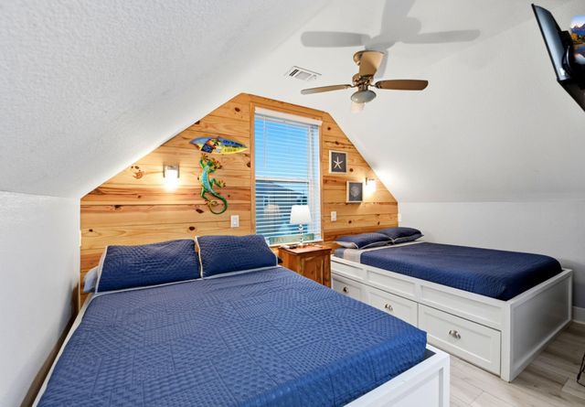 1411 12th Street, Galveston, TX 77550