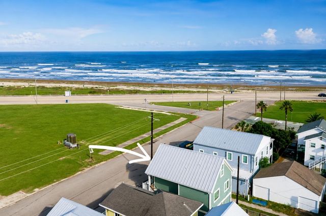 1411 12th Street, Galveston, TX 77550