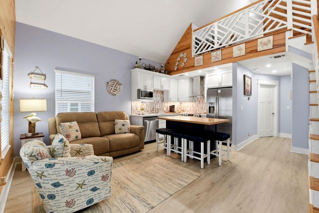 1411 12th Street, Galveston, TX 77550