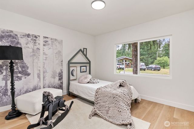 21843 SE 251st Place, Maple Valley, WA 98038