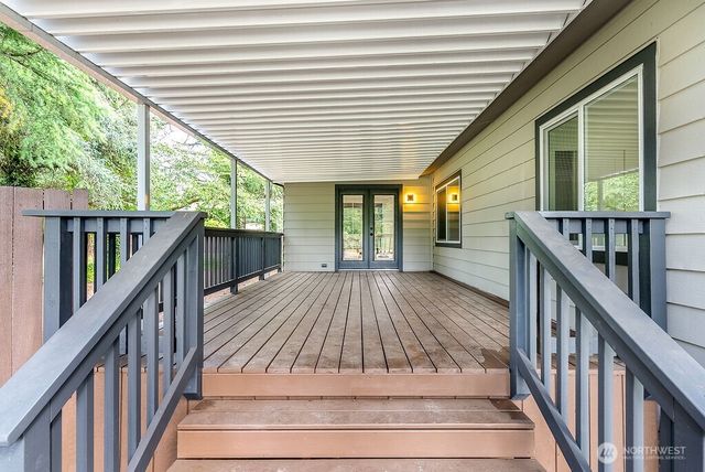 21843 SE 251st Place, Maple Valley, WA 98038