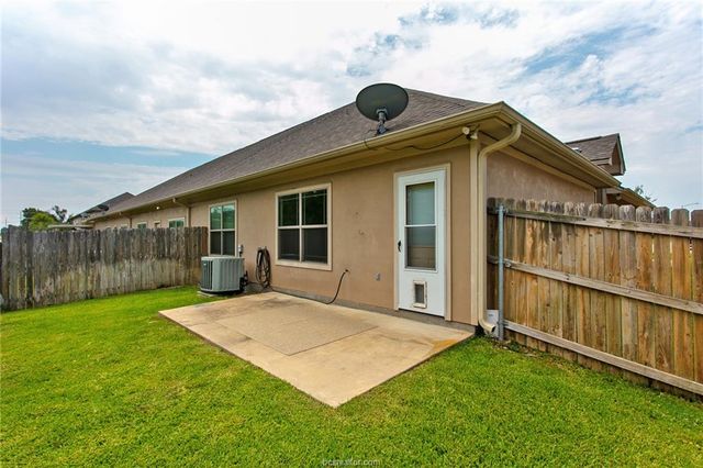 1716 Lonetree Drive, College Station, TX 77845
