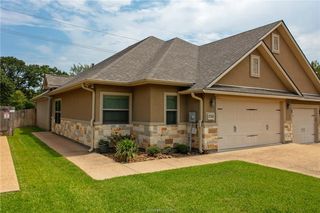 1716 Lonetree Drive, College Station, TX 77845