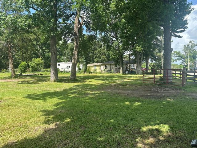 309 County Road 147, Liberty, TX 77575