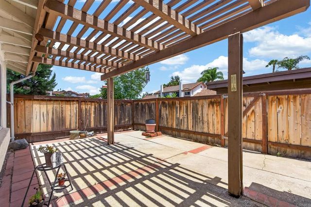1651 S Juniper Street 63, Escondido, CA 92025