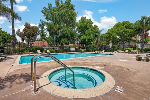 1651 S Juniper Street 63, Escondido, CA 92025