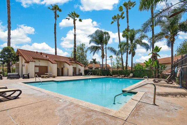 1651 S Juniper Street 63, Escondido, CA 92025