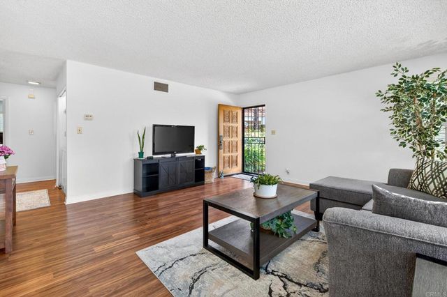 1651 S Juniper Street 63, Escondido, CA 92025