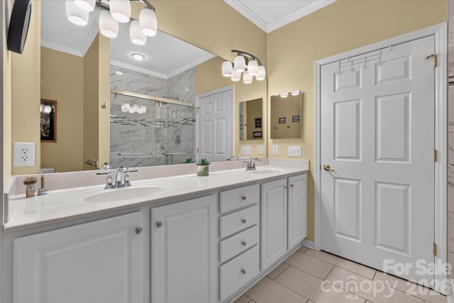 12105 Groth Court, Charlotte, NC 28277