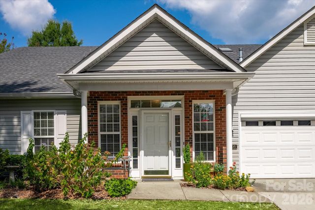 12105 Groth Court, Charlotte, NC 28277