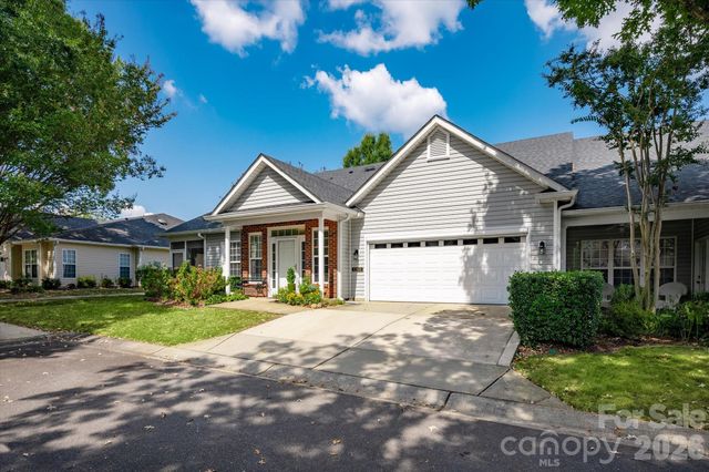 12105 Groth Court, Charlotte, NC 28277