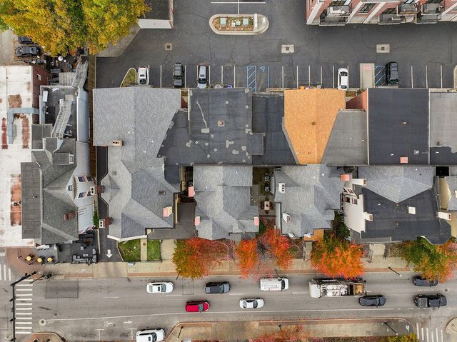 275 S Limestone 310, Lexington, KY 40508