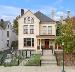 275 S Limestone 310, Lexington, KY 40508
