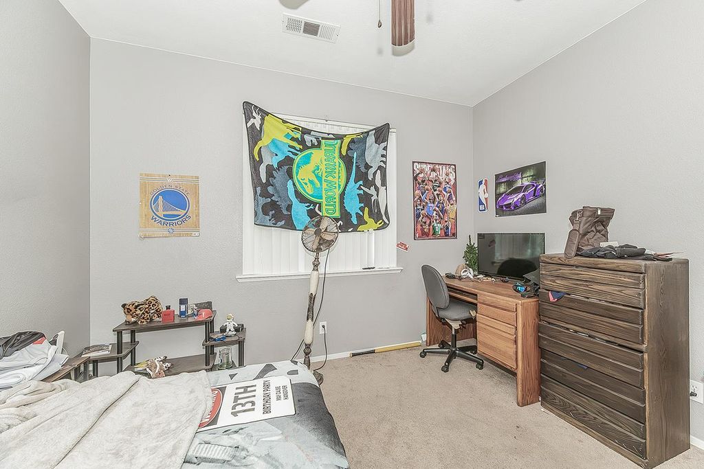 Image 20 of property listing at 3704 Bryan Street, Selma, CA 93662