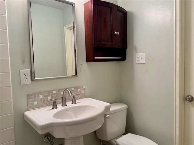 5304 N Bales Avenue, Kansas City, MO 64119