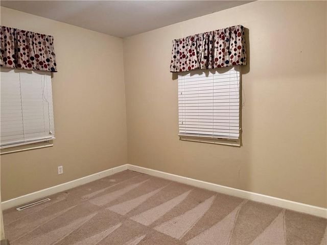 5304 N Bales Avenue, Kansas City, MO 64119