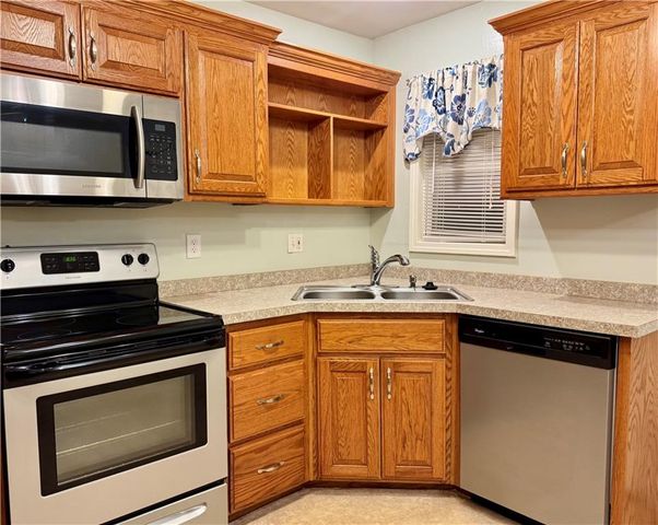 5304 N Bales Avenue, Kansas City, MO 64119