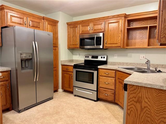 5304 N Bales Avenue, Kansas City, MO 64119