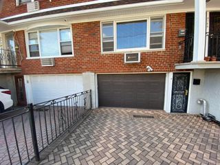 43-44 165th Street 1, Flushing, NY 11358