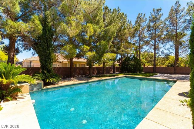 4934 Buckhorn Butte Court, Las Vegas, NV 89149