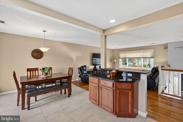 1386 JEFFERSON ST, Hellertown, PA 18055