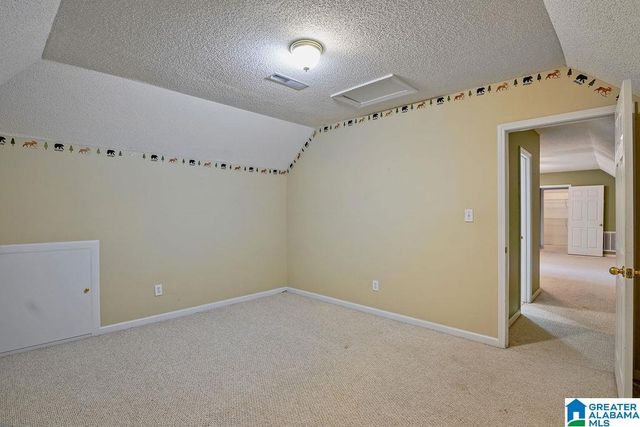 204 HICKORY HILL CIRCLE, Oneonta, AL 35121