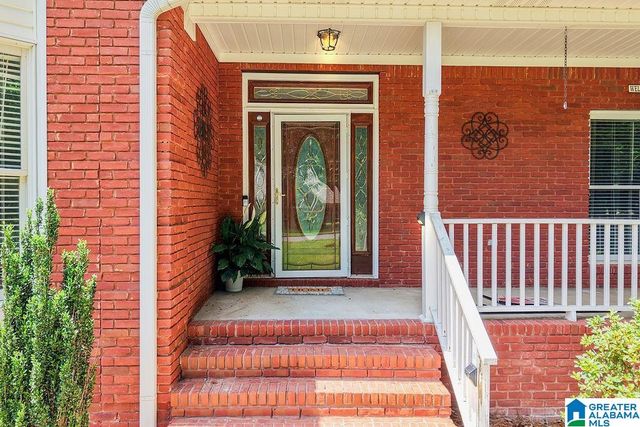 204 HICKORY HILL CIRCLE, Oneonta, AL 35121