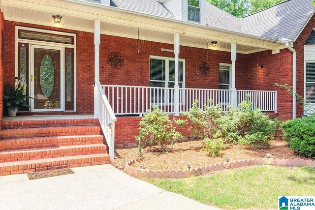 204 HICKORY HILL CIRCLE, Oneonta, AL 35121