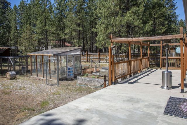 14866 Bluegrass Loop, Sisters, OR 97759