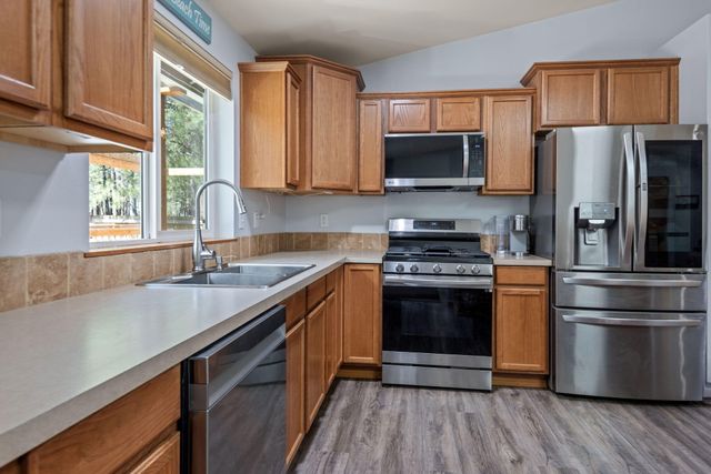 14866 Bluegrass Loop, Sisters, OR 97759