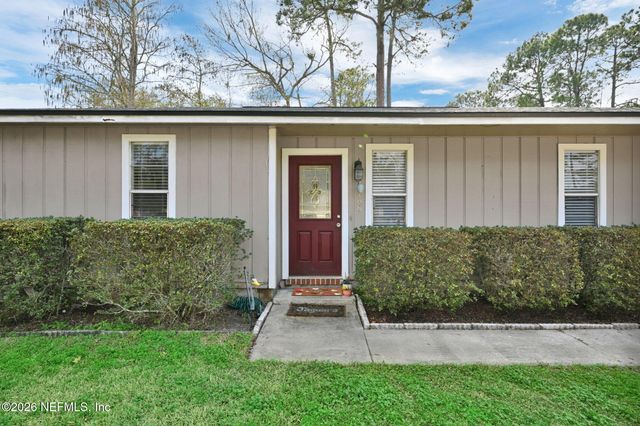5168 HORSE TRACK Drive N, Jacksonville, FL 32257