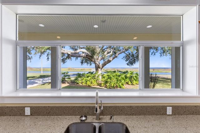 1811 LAKESHORE BOULEVARD, St Cloud, FL 34769