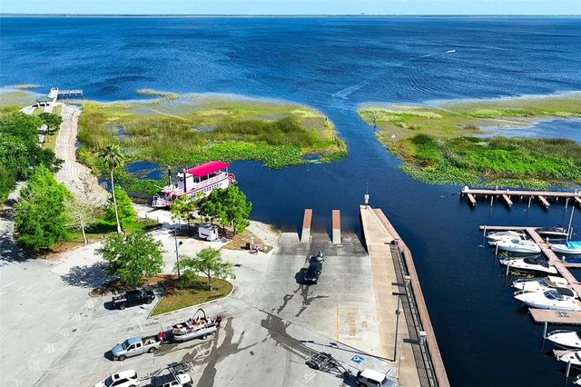 1811 LAKESHORE BOULEVARD, St Cloud, FL 34769