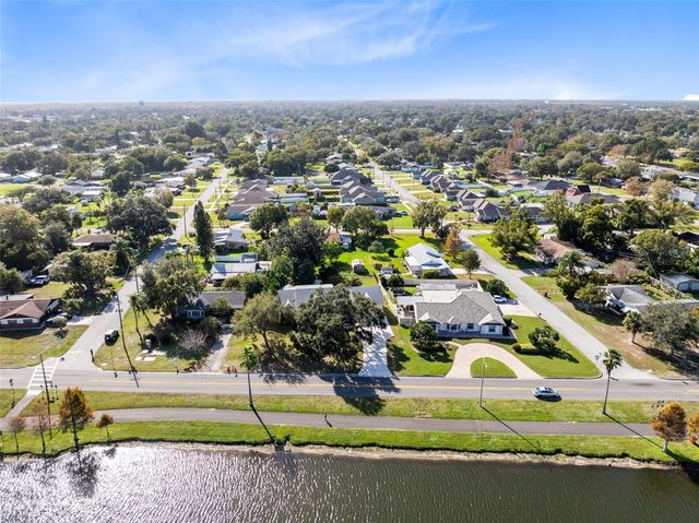 1811 LAKESHORE BOULEVARD, St Cloud, FL 34769