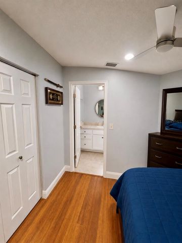 11008 WINGATE DRIVE, Tampa, FL 33624