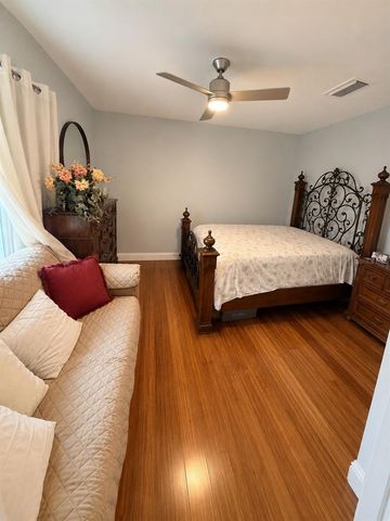 11008 WINGATE DRIVE, Tampa, FL 33624