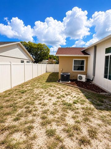 11008 WINGATE DRIVE, Tampa, FL 33624