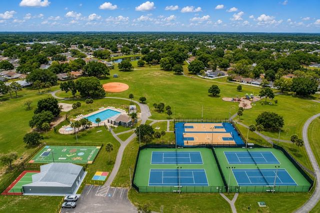 11008 WINGATE DRIVE, Tampa, FL 33624