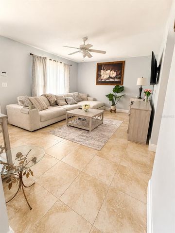 11008 WINGATE DRIVE, Tampa, FL 33624