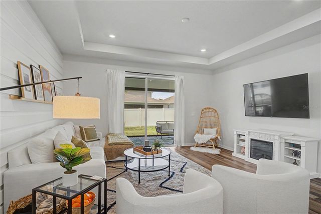 3276 SAILING PIER AVENUE, Winter Garden, FL 34787