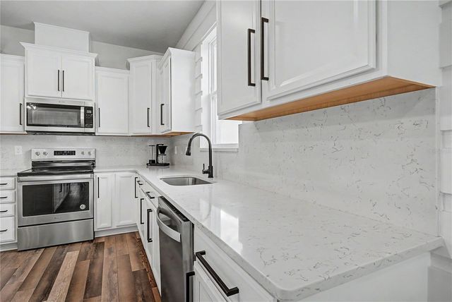 3276 SAILING PIER AVENUE, Winter Garden, FL 34787