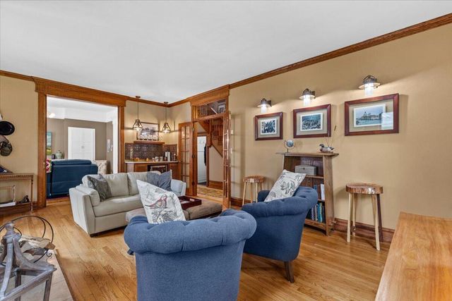 833 Walnut STREET, West Bend, WI 53095