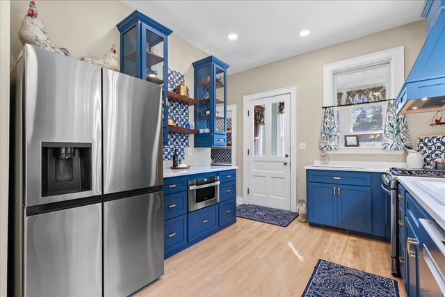 833 Walnut STREET, West Bend, WI 53095