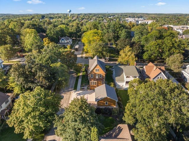 833 Walnut STREET, West Bend, WI 53095
