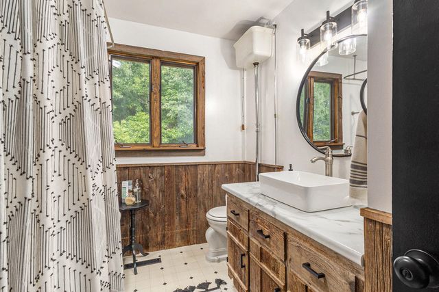 4624 132nd Avenue, Heath Twp, MI 49419