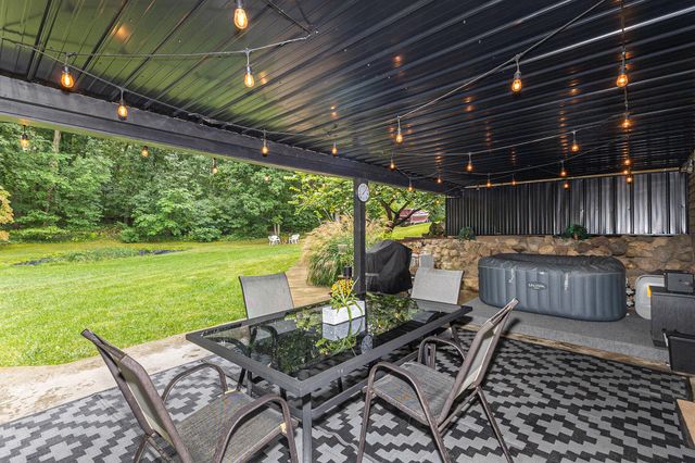 4624 132nd Avenue, Heath Twp, MI 49419