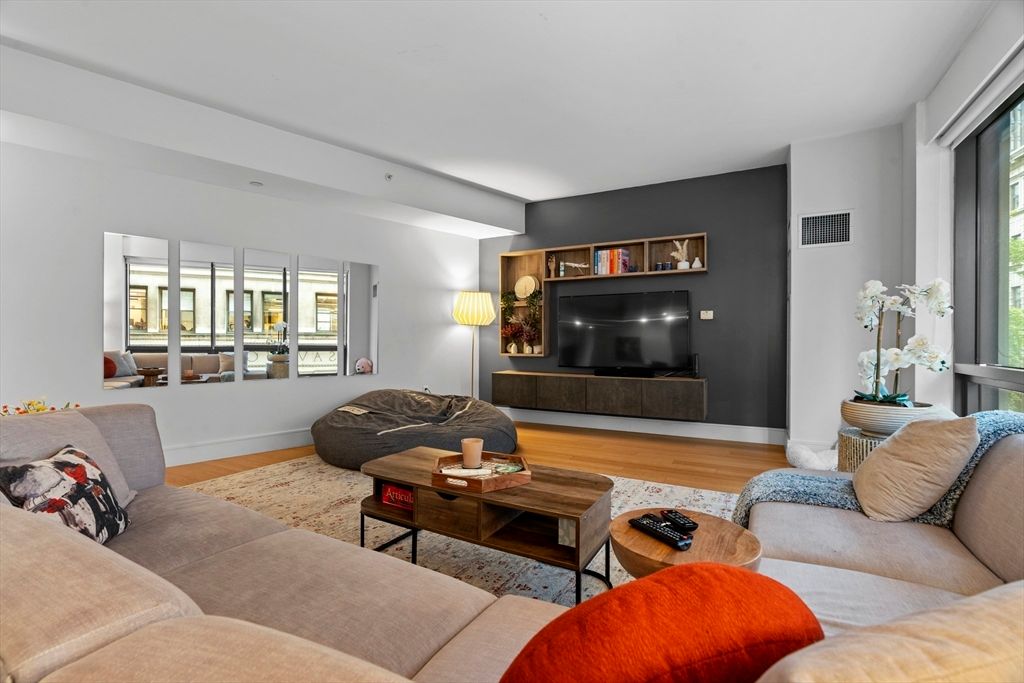 45 Province St 3N, Boston, MA 02108