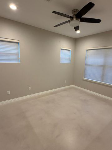 10630 Morado Circle 9, Austin, TX 78759