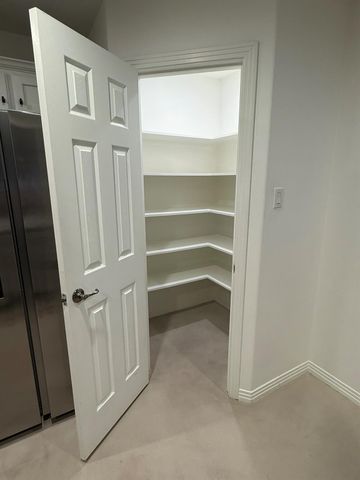 10630 Morado Circle 9, Austin, TX 78759