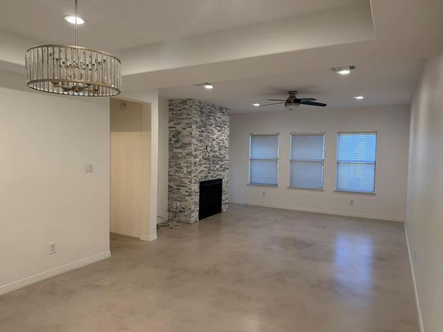 10630 Morado Circle 9, Austin, TX 78759